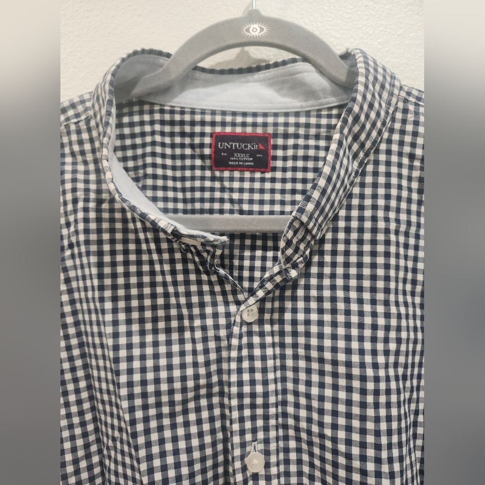UNTUCKIT BLUE & WHITE CHECKERED BUTTON UP DRESS SHIRT LONG SLEEVE XXXLC 3XL